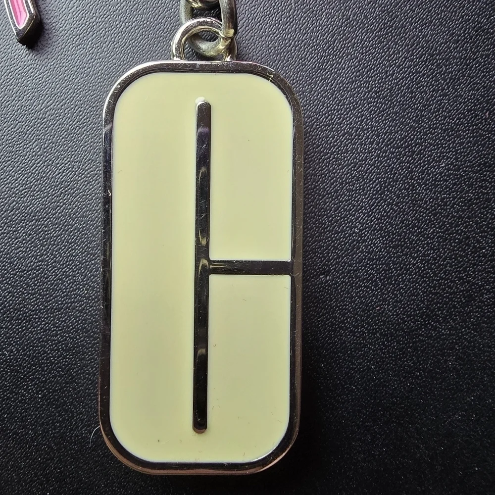 2/$20 Clinique BCRF Pink‎ Keychain (EUC)